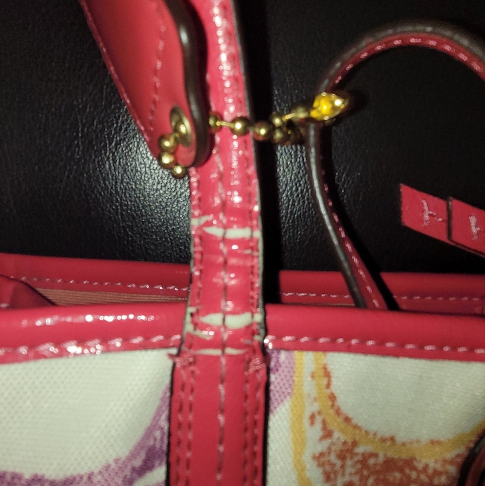 NWT Coach Wristlet - BONUS Coach purse! 🌟HOST PICK🌟 - Picture 3 of 6